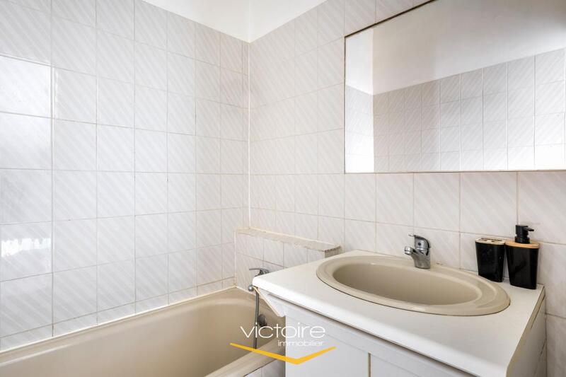 Studio - 27 m² - 1 pièce