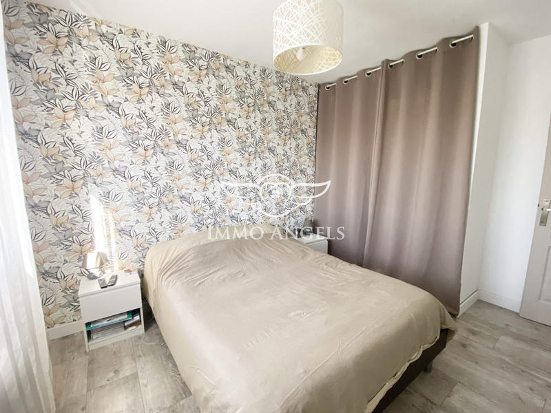 Maison - 141 m² - 6 pièces