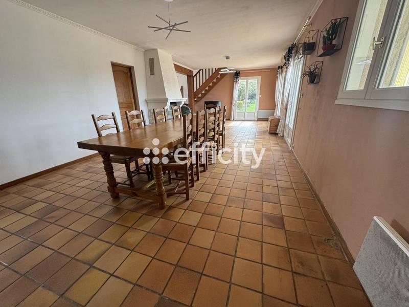 Maison - 200 m² - 8 pièces