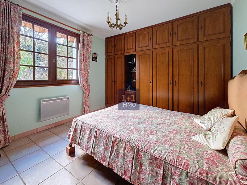 Maison - 178 m² - 5 pièces