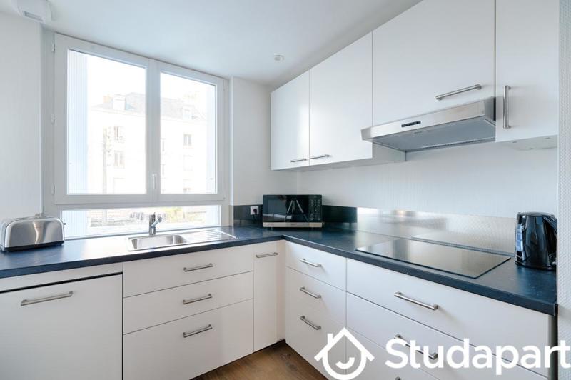 Chambre - 10 m² - 1 pièce