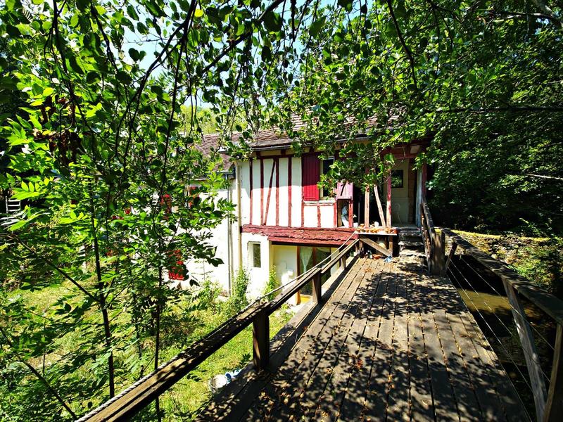Moulin - 125 m² - 5 pièces