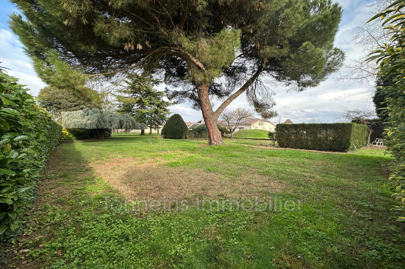 Maison - 3 370 m² - 5 pièces