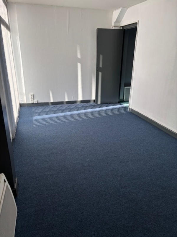 Local commercial - 110 m²