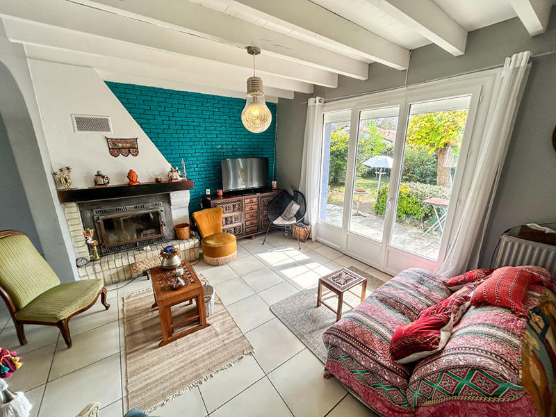 Maison - 90 m² - 5 pièces