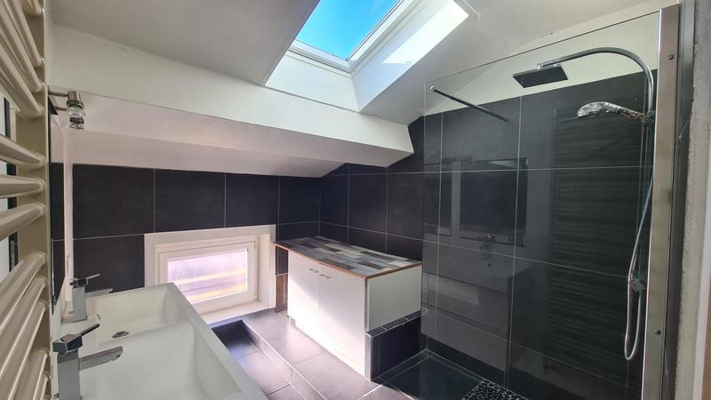 Appartement - 104 m² - 3 pièces