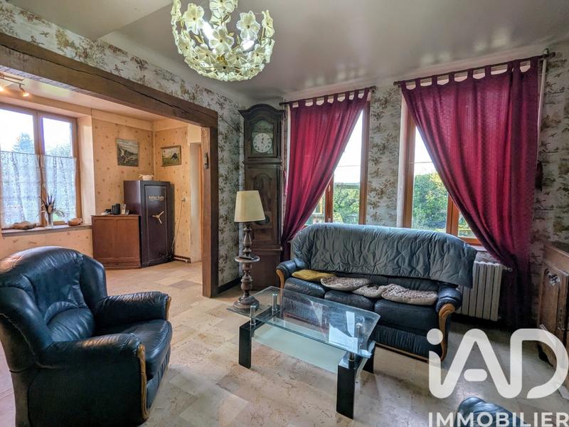 Maison - 107 m² - 5 pièces