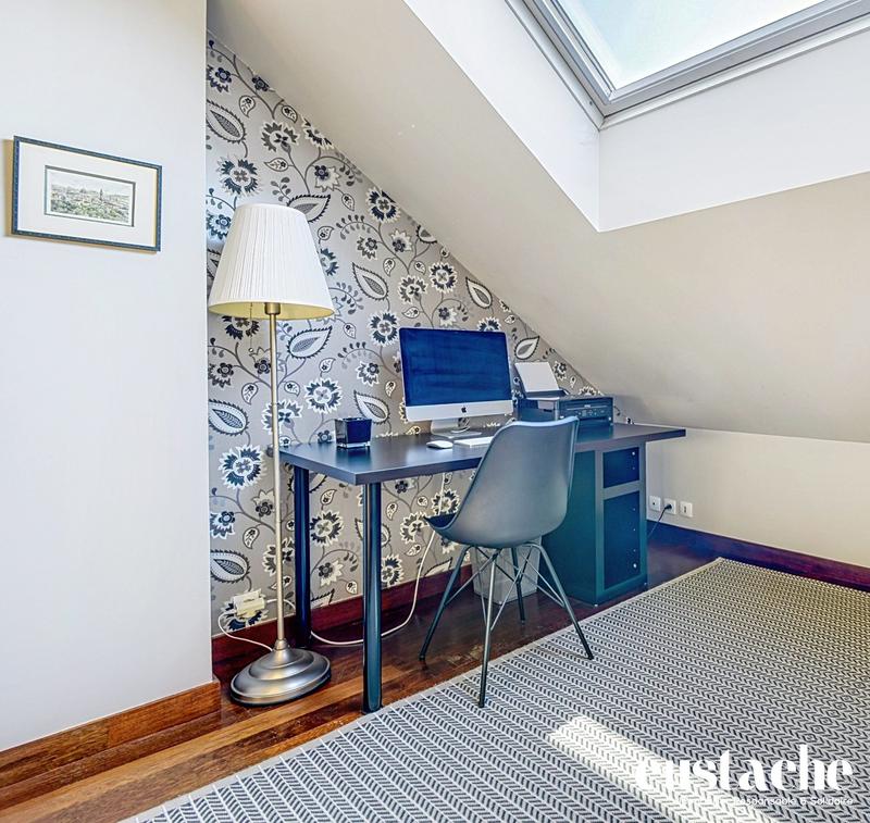 Appartement - 103 m² - 5 pièces