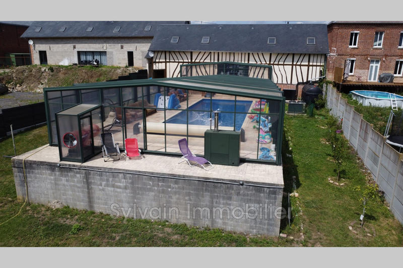 Propriété - 425 m² - 15 pièces