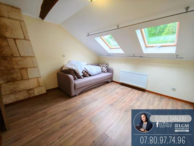 Maison - 215 m² - 7 pièces