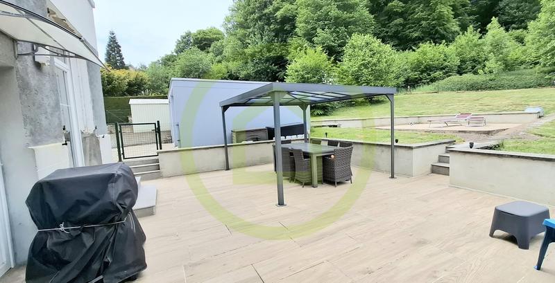 Maison - 144 m² - 6 pièces