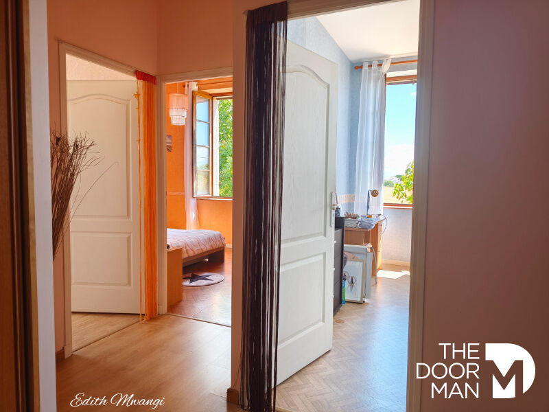 Maison - 195 m² - 6 pièces