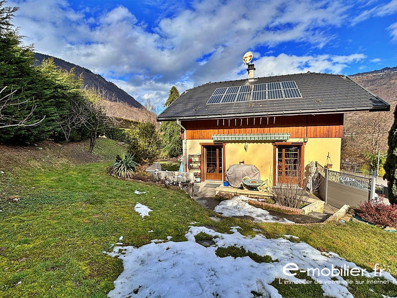 Maison - 136 m² - 5 pièces