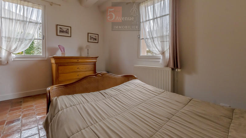 Maison - 188 m² - 7 pièces