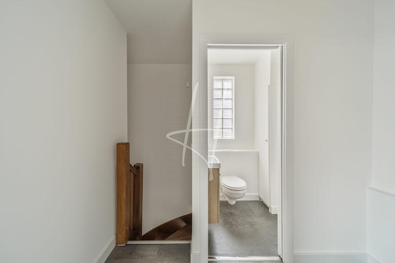 Appartement - 108 m² - 4 pièces