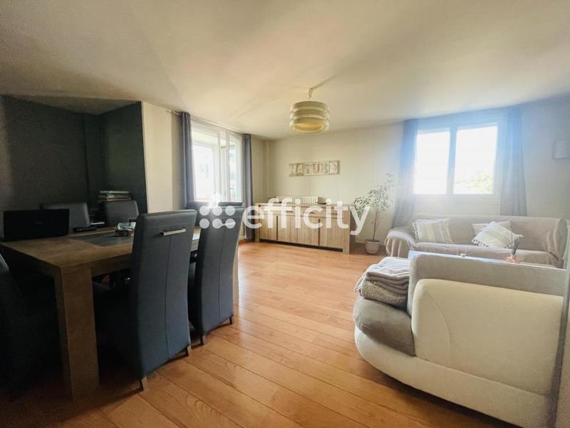 Appartement - 87 m² - 4 pièces