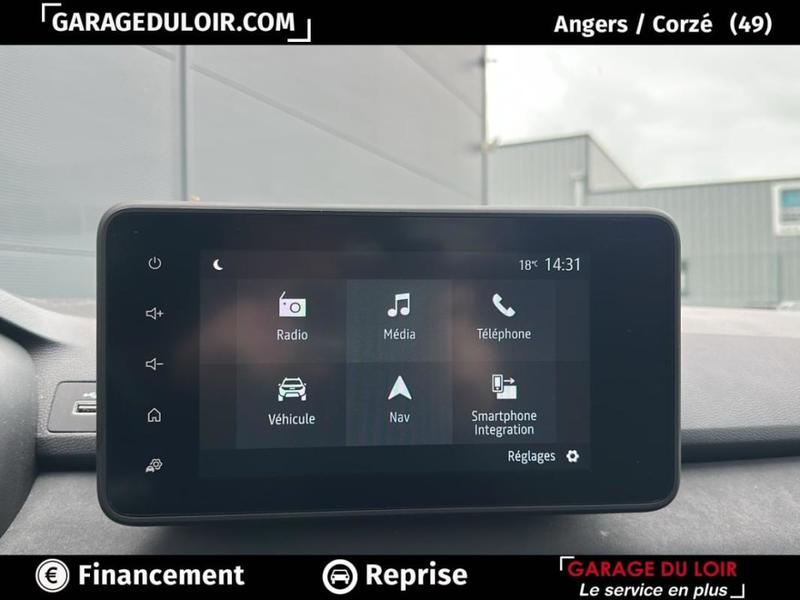 Dacia Jogger 7 Places Extreme Hybrid 140 -24