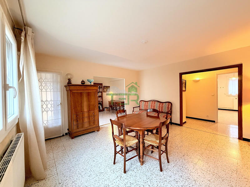 Appartement - 71 m² - 2 pièces