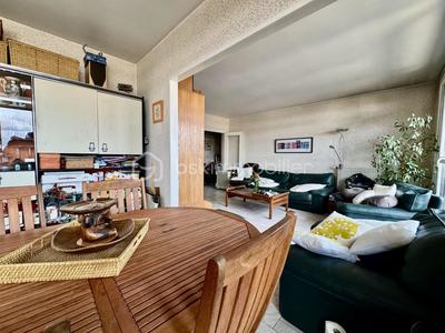 Appartement - 111 m² - 4 pièces