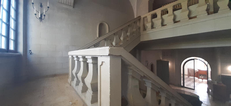 Propriété - 565 m² - 23 pièces