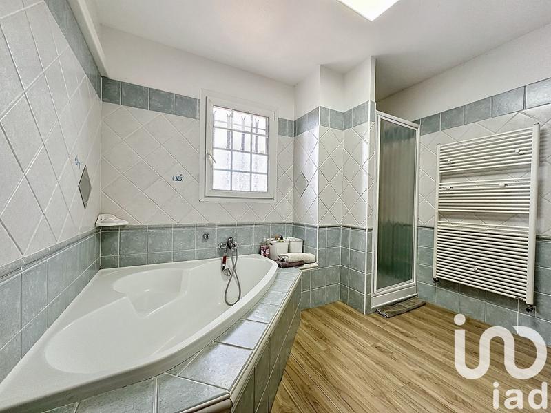 Maison - 175 m² - 6 pièces