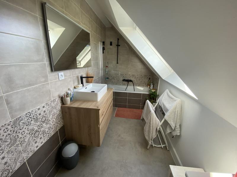 Maison - 112 m² - 7 pièces