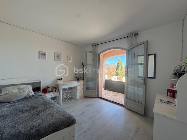 Maison - 145 m² - 5 pièces