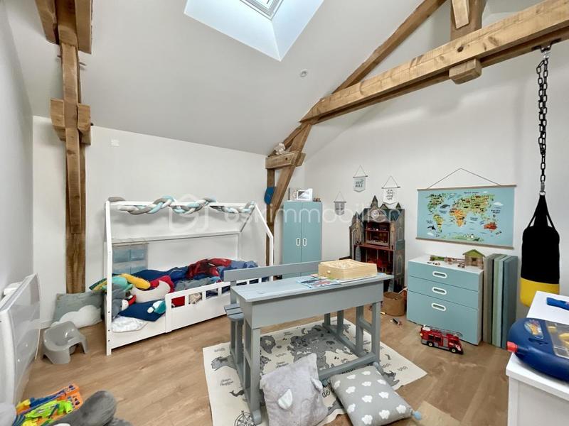 Maison - 278 m² - 10 pièces