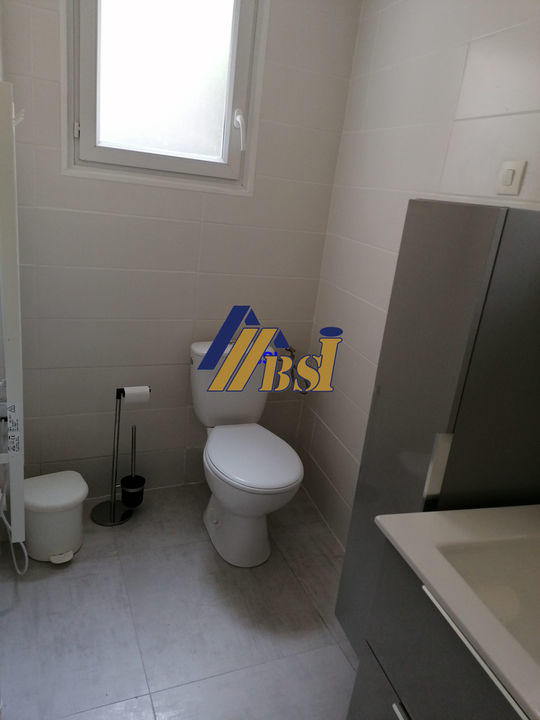 Studio - 24 m² - 1 pièce