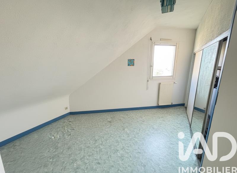 Maison - 94 m² - 7 pièces