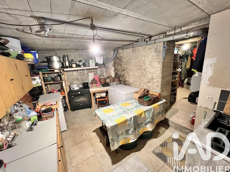 Maison - 316 m² - 12 pièces