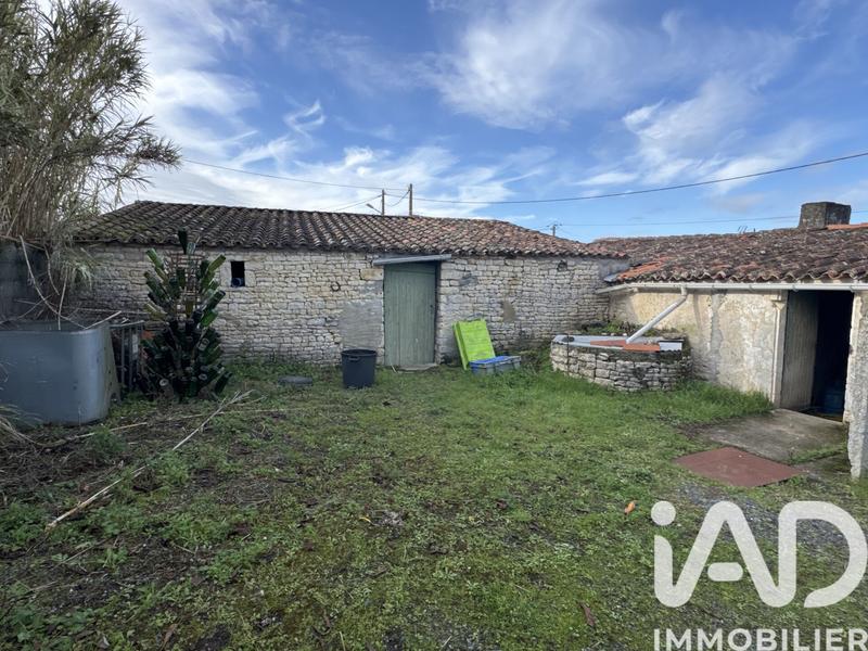 Maison de village - 80 m² - 5 pièces