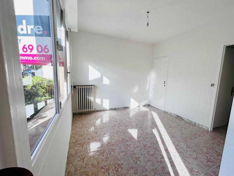 Appartement - 75 m² - 4 pièces