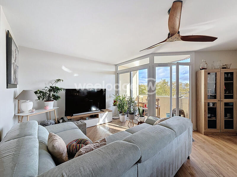 Appartement - 72 m² - 3 pièces