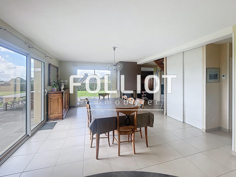 Maison - 188 m² - 9 pièces