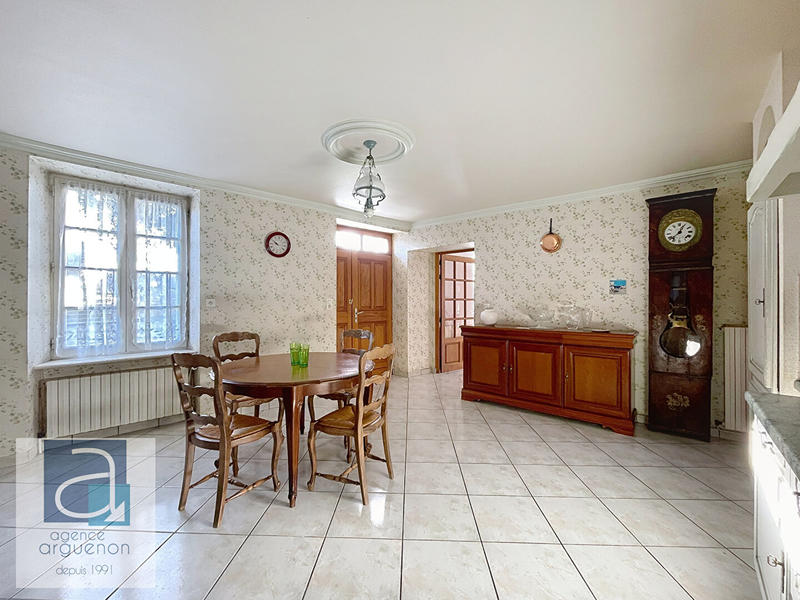 Maison - 105 m² - 4 pièces