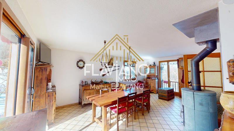 Maison - 131 m² - 5 pièces