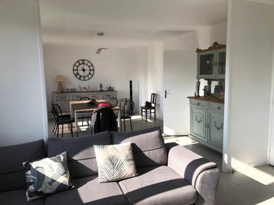 Appartement - 102 m² - 6 pièces