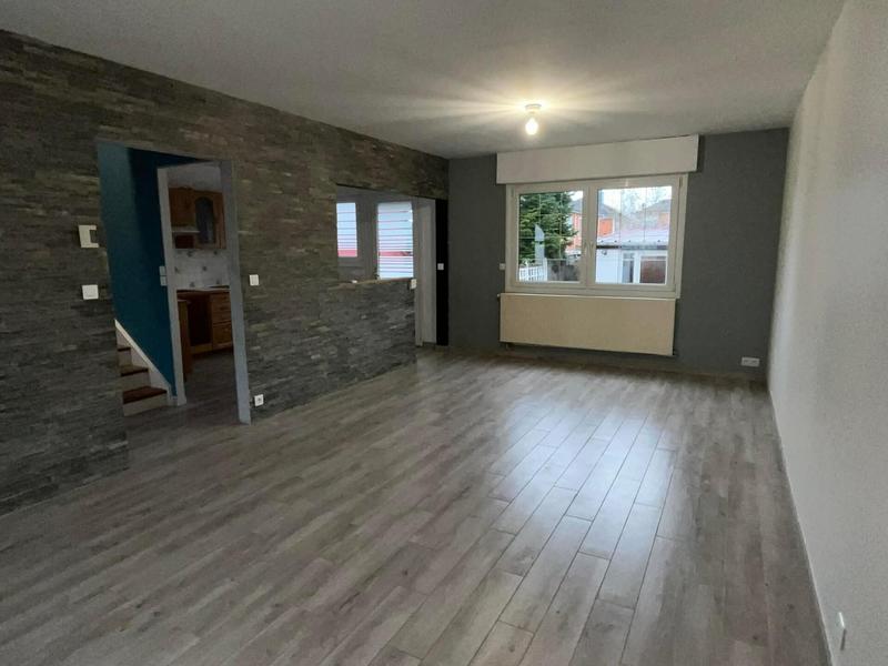 Maison - 83 m² - 4 pièces