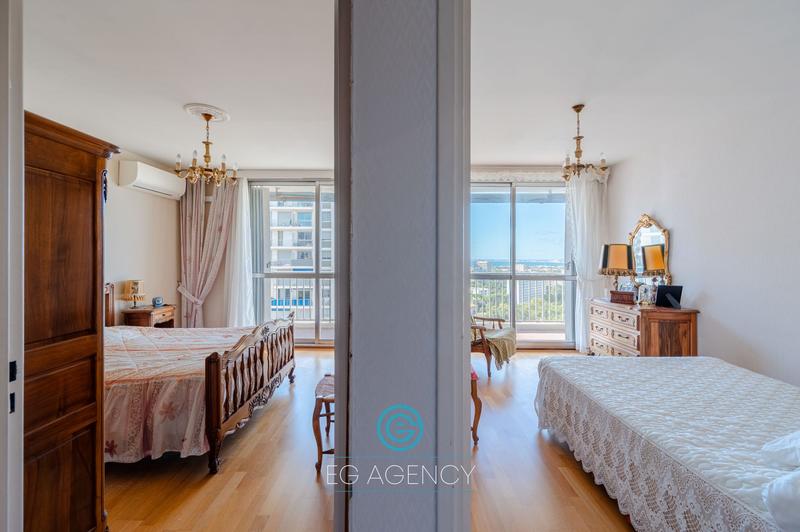 Appartement - 87 m² - 4 pièces