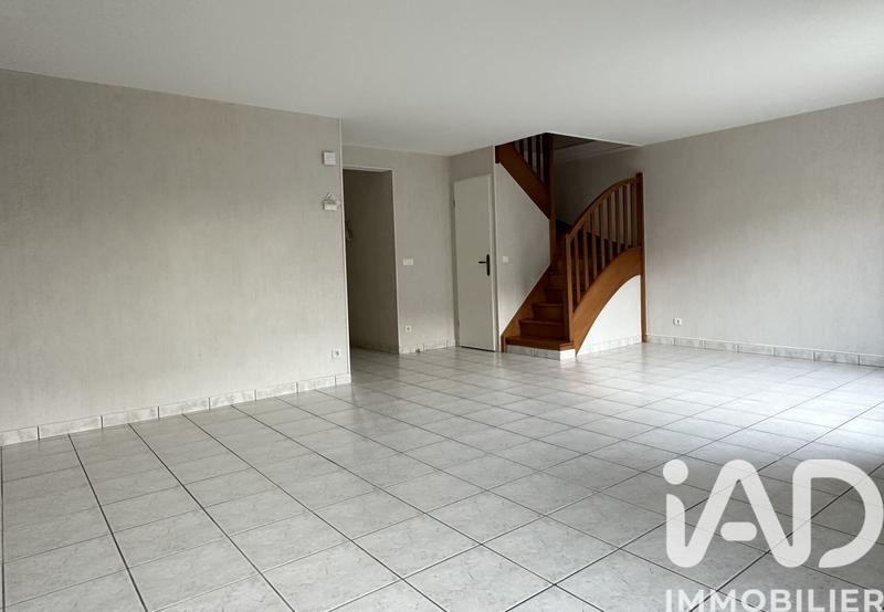 Maison - 96 m² - 6 pièces