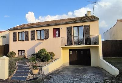 Maison - 89 m² - 4 pièces