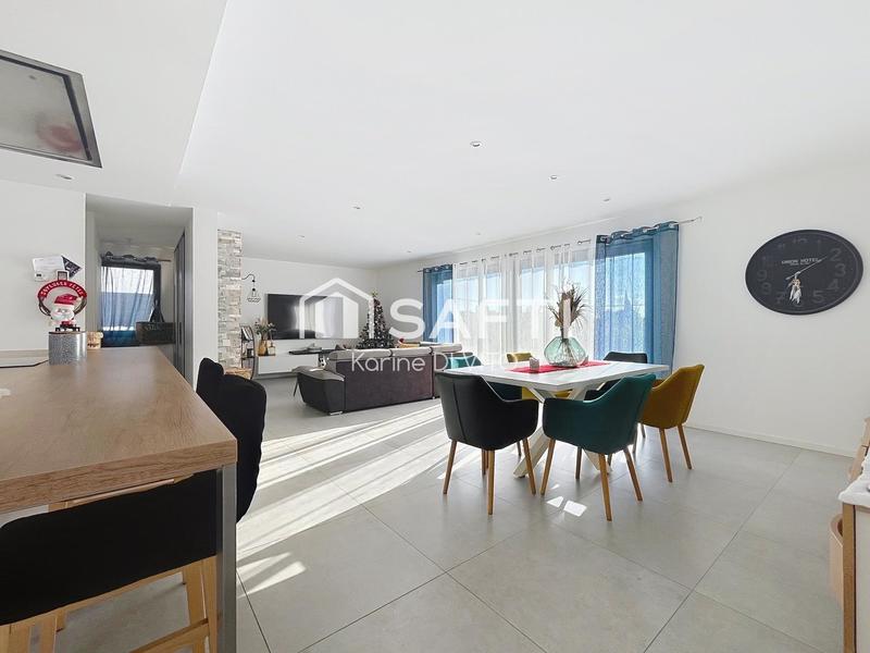 Maison - 126 m² - 5 pièces