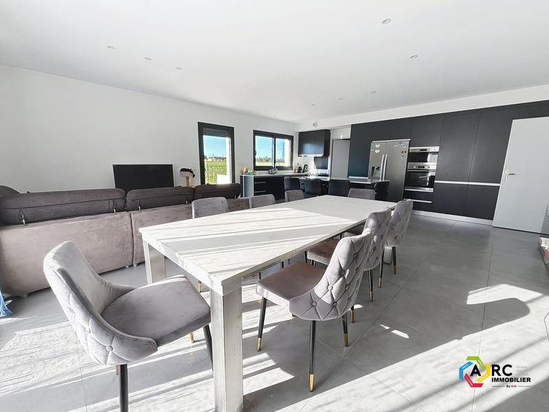 Maison - 130 m² - 5 pièces