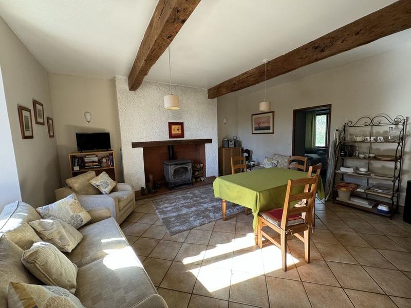 Maison ancienne - 218 m² - 7 pièces