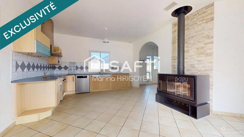 Maison - 140 m² - 5 pièces