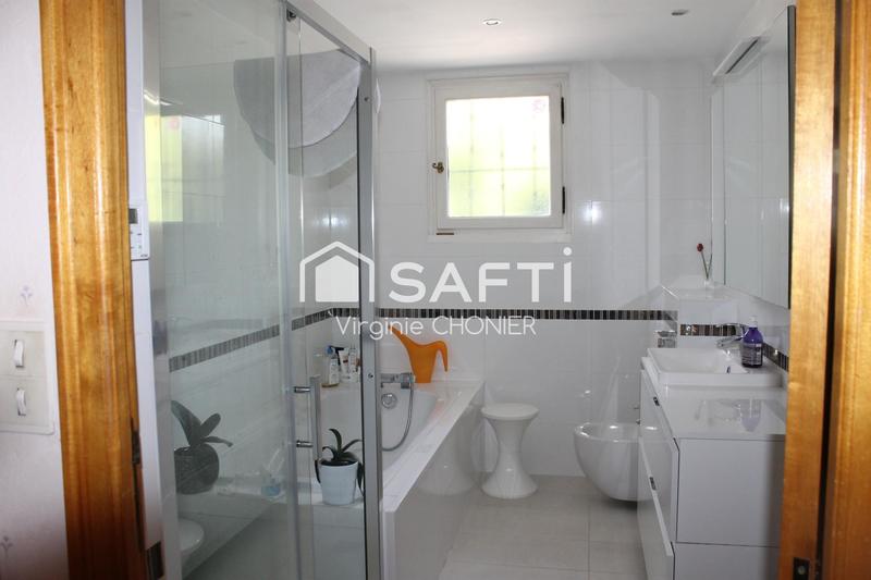 Maison - 178 m² - 5 pièces