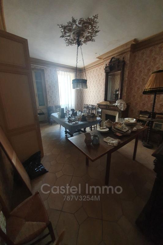 Maison de ville - 298 m² - 9 pièces