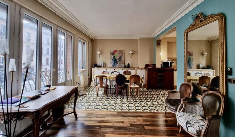 Appartement - 110 m² - 4 pièces