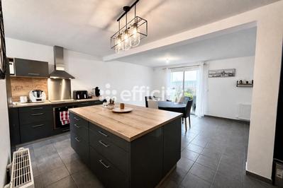 Pavillon - 103 m² - 5 pièces